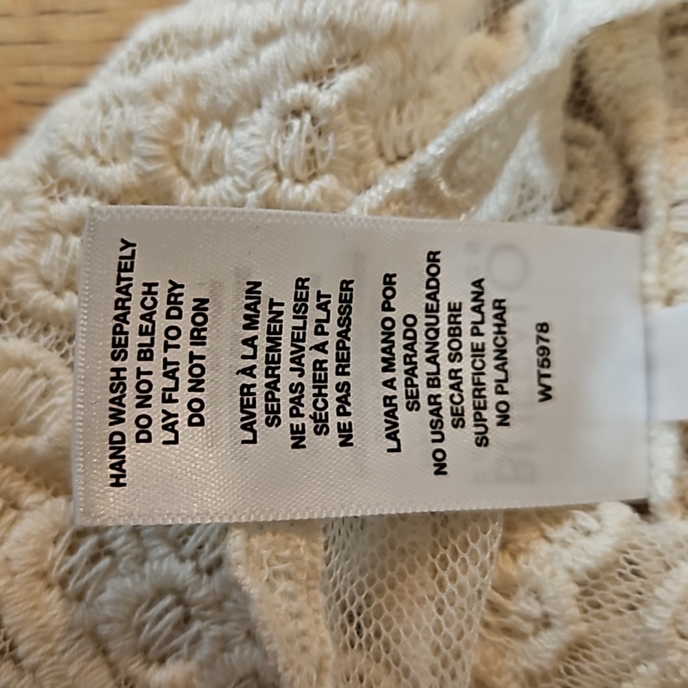 Buffalo David Bitton See Through Crochet Lace Mesh Top - Picture 7 of 12